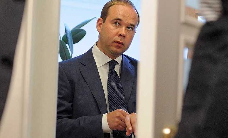 A state-funded “special stable”: how AP head Anton Vaino legalized a private fleet of elite sports cars through special UDPR bases