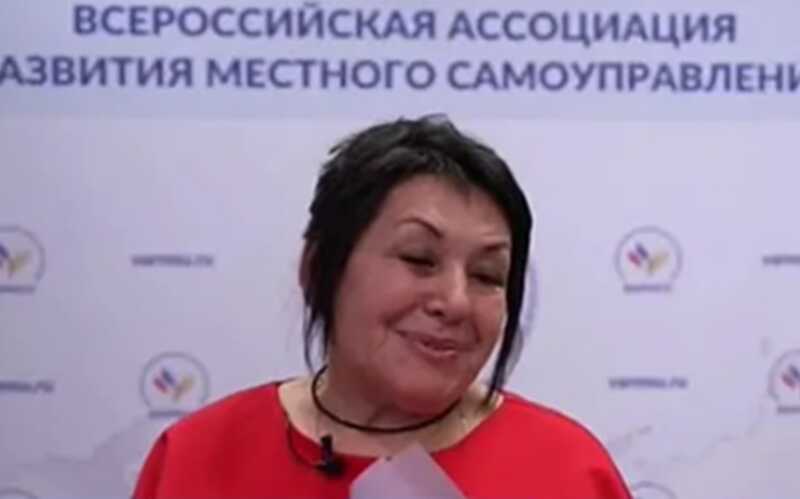 Конец позорной эпохи: суд уволил главу Усть-Баргузина Кривогорницыну, погрязшую в СВО-аферах и школьных скандалах